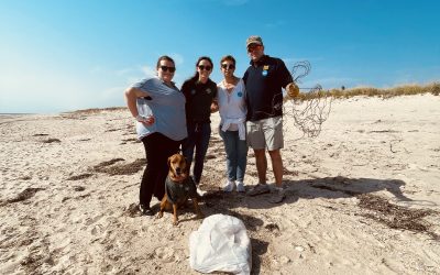 Attorney Jacqueline Hubbard and the Twomey Latham Firm Participate in the Inlet2Inlet Beach Clean-up